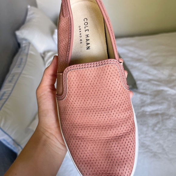 Come Hana Slides - Picture 2 of 5